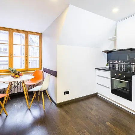 Winwinstay In Heart Of Old Town ריגה